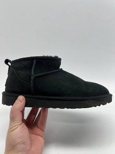 Ugg s/n 1116109 black W 844 фото